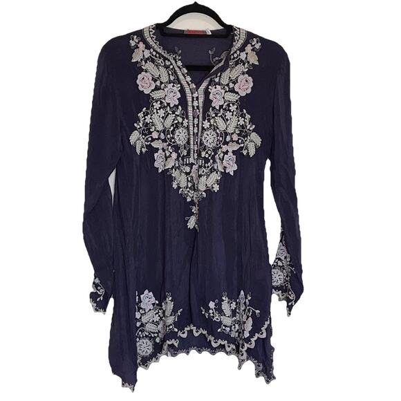 Johnny Was Tunic Top Size XS Blue Gray Floral Mayan Embroidered Blouse Boho - Picture 2 of 16